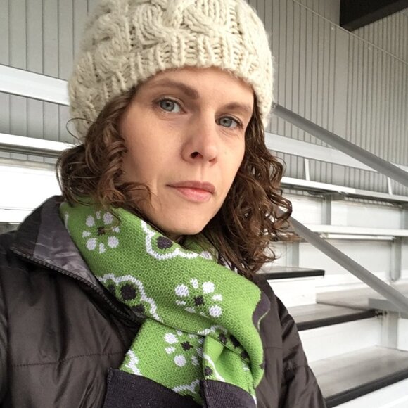 Meet Jennifer @ SophiChique - Picture 5 of 15